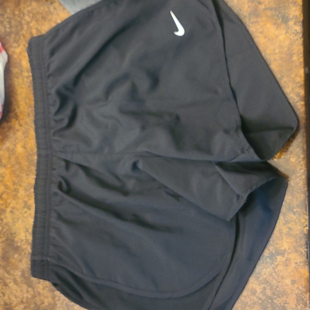 Nike girls athletic shorts.  NWT.  Black. Sz L